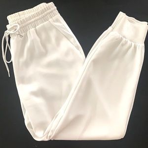 Fashion nova Jogger pants